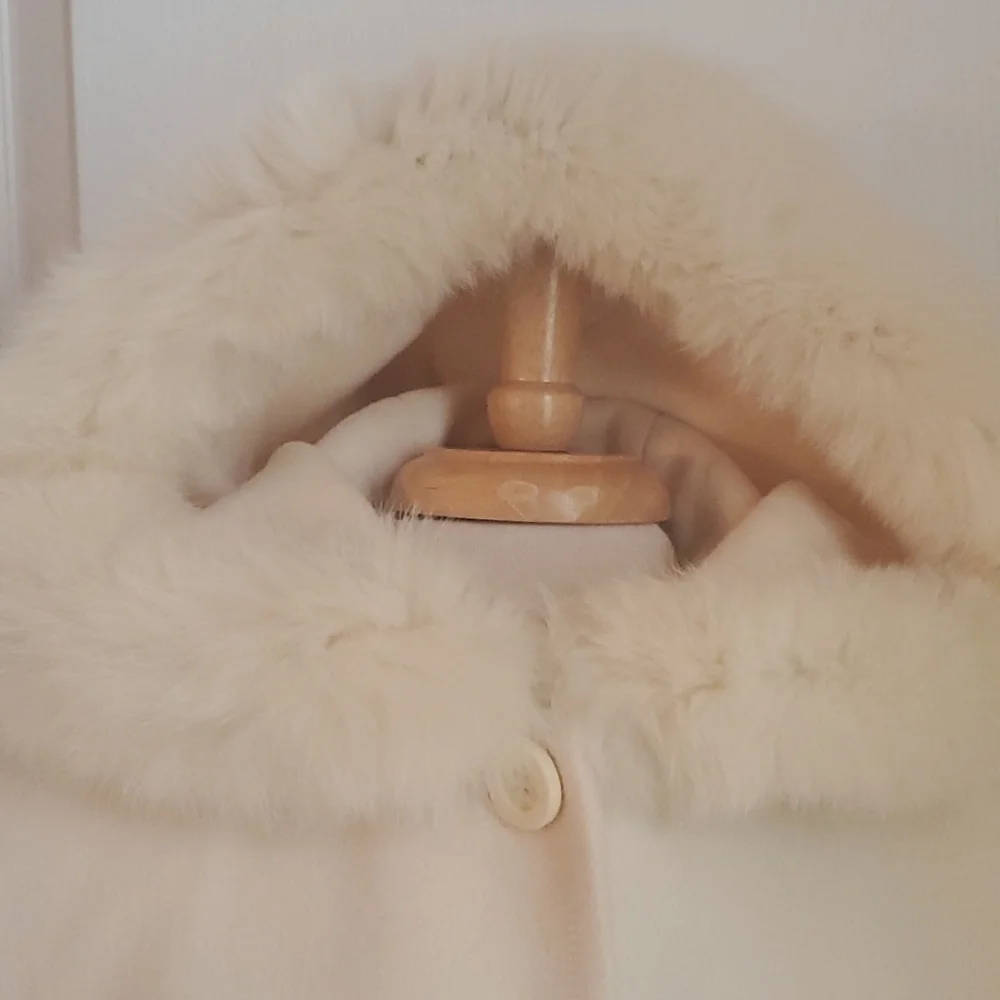 Vanilla Cream Lambswool & Fox Fur Coat - Picture 2 of 8